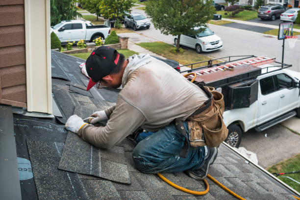 Professional Roof Installation technician working in Stockbridge, MI